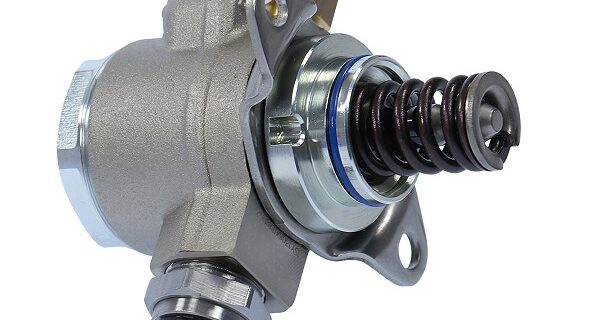 Yakıt Pompası 03C127026D 1.4 TSI GolfV Jetta Touran (PİERBURG)