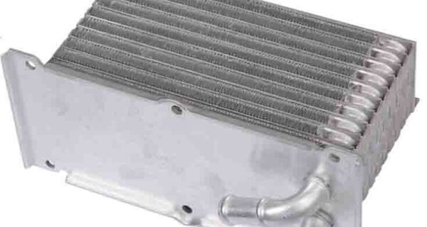 İntercooler ( Turbo ) Radyatörü 03F145749C Golf Jetta Octavia Passat 1.4 CAXA