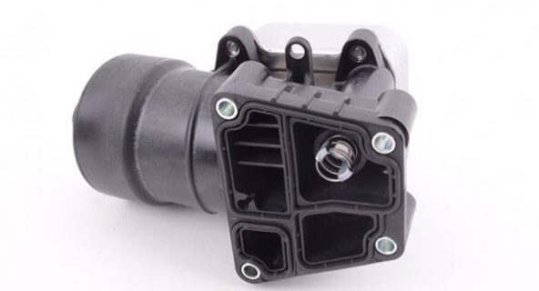 Yağ Filtre Gövdesi Soğutucusuz 03L115389H CAY motor Caddy Passat
