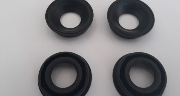 Külbütör Kapağı Oringi Orjinal Caddy Jetta Golf6 Golf7 Passat 04L103070B /03l103070