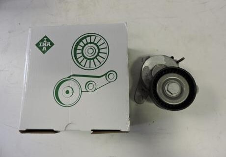 Alternatör Gergisi Komple Caddy Golf7 Jetta Passat 04L903315A INA