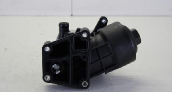 Motor Yağ Filtre Kütüğü  03P115389B Polo 1.2 Tdı CFWA