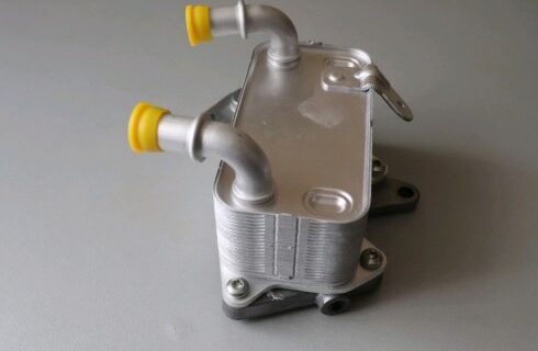 Şanzıman Yağ Soğutucu ( Otomatik )  3C0317037B Passat