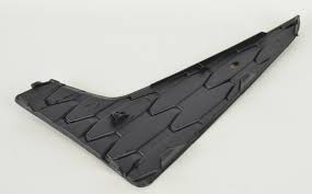 Tampon Izgarası Sağ Sisli 5F0853666B 9B9 Seat Leon 2013-2016