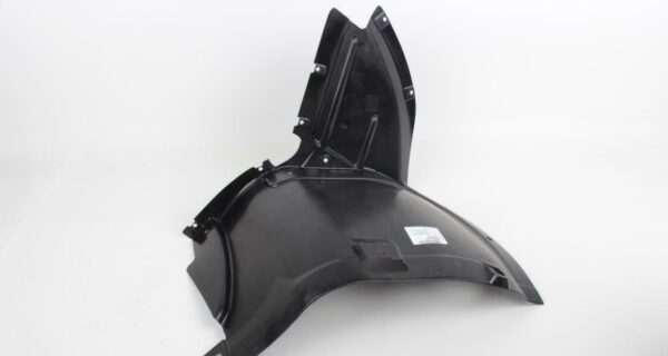 Çamurluk Davlumbazı Sağ Ön 8P0821192B Audi A3 2004-2012