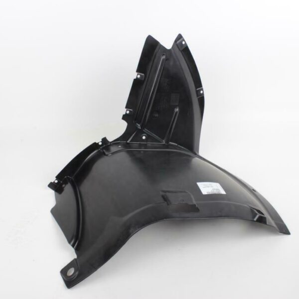 Çamurluk Davlumbazı Sağ Ön 8P0821192B Audi A3 2004-2012