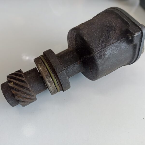 Çıkma Vakum Pompası 028145101A Caddy-Golf-Passat-T4