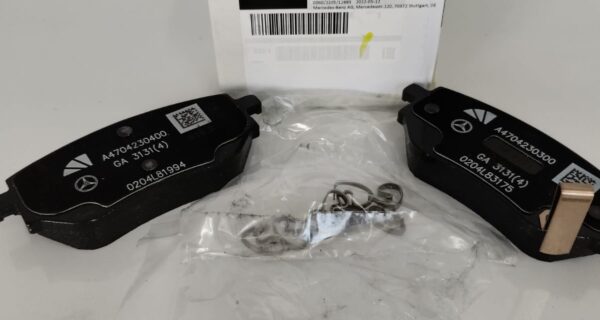 Arka Fren Balata Takımı A4704230600 Mercedes W470-X470