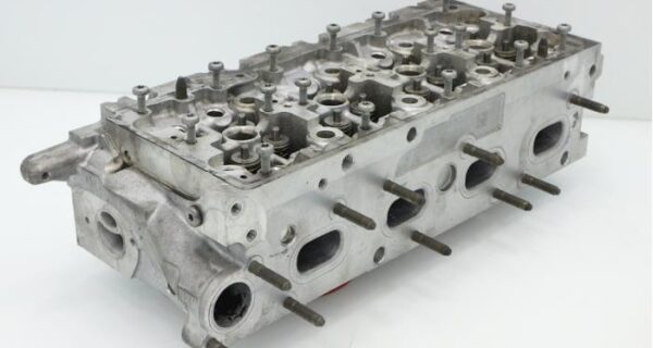 Silindir Kapağı ( SÖKME ) 04L103373E Volkswagen CLH-CDX